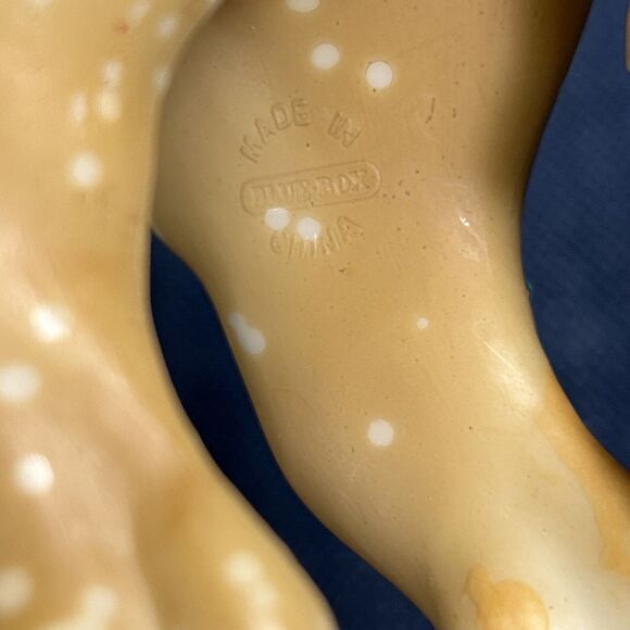 Blue Ribbon Ranch Quarter Horse Dapple Palomino Blue Box 9.5” - Picture 15 of 16